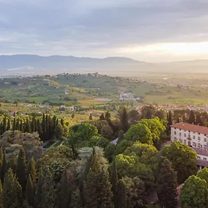 https://agriturismo-la-fattoria-di-capezzana-carmignano.it-tuscanyhotel.com