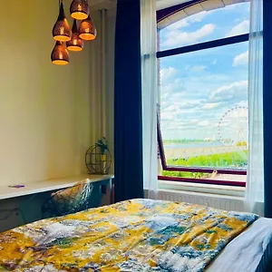 https://riverview-studio-in-historical-heart-of-antwerp.hotelsghent.com